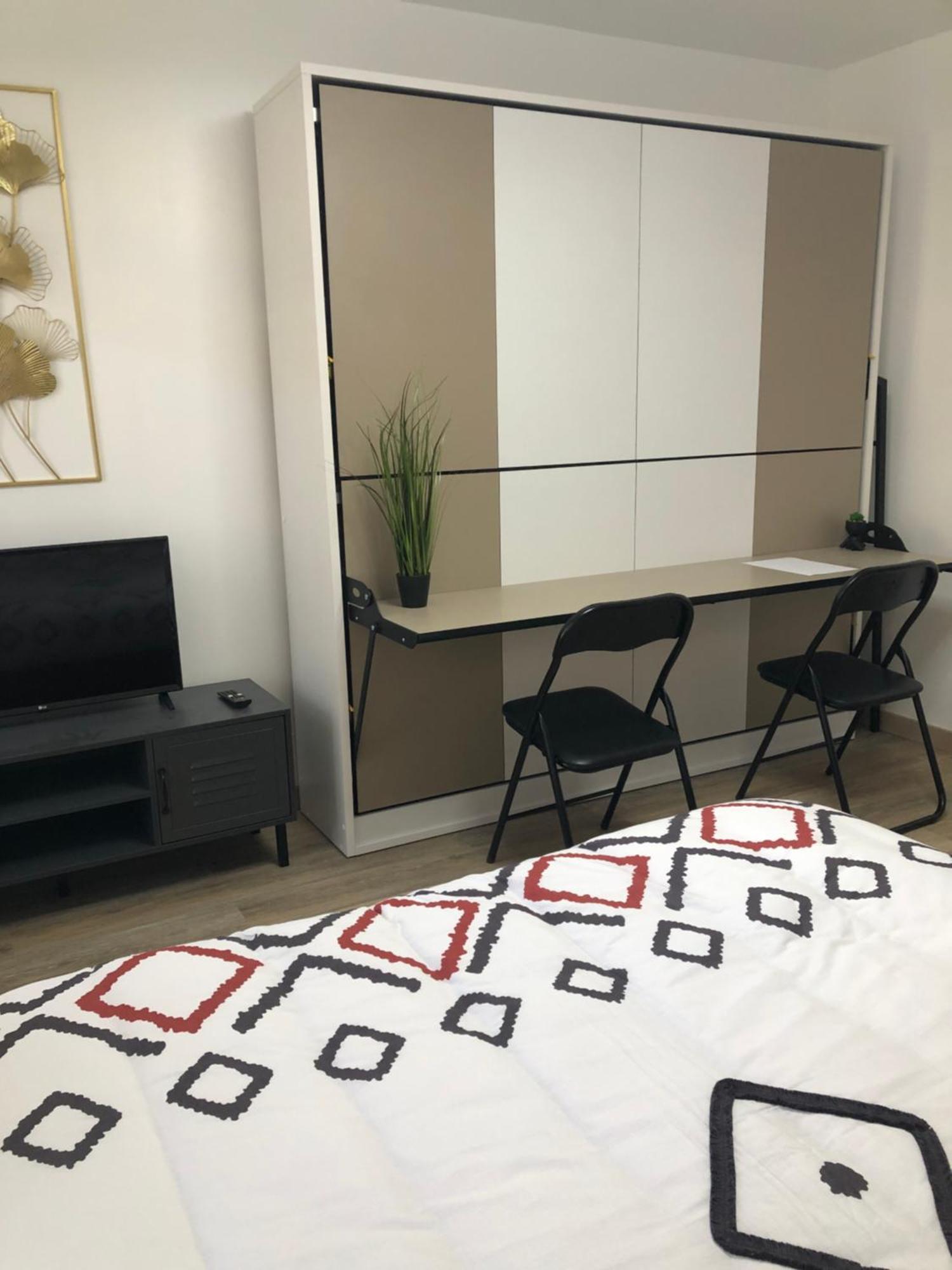 Appartement Chaleureux -Paris-Cdg-Rer B-Parc Des Expos De Villepinte-Disneyland-Asterix-Stade De France- Vaujours Eksteriør billede